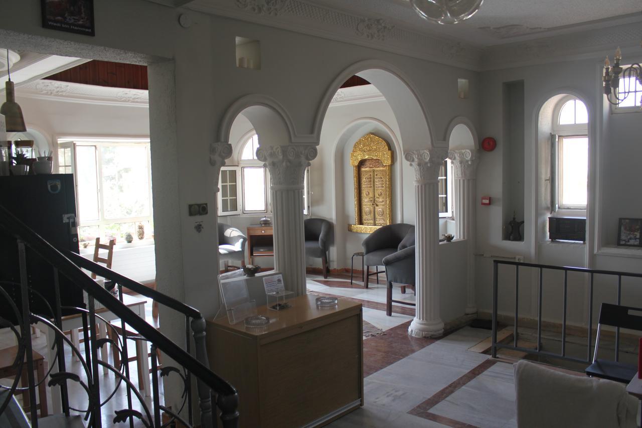 Cairwan Hotel Ель-Карак Екстер'єр фото